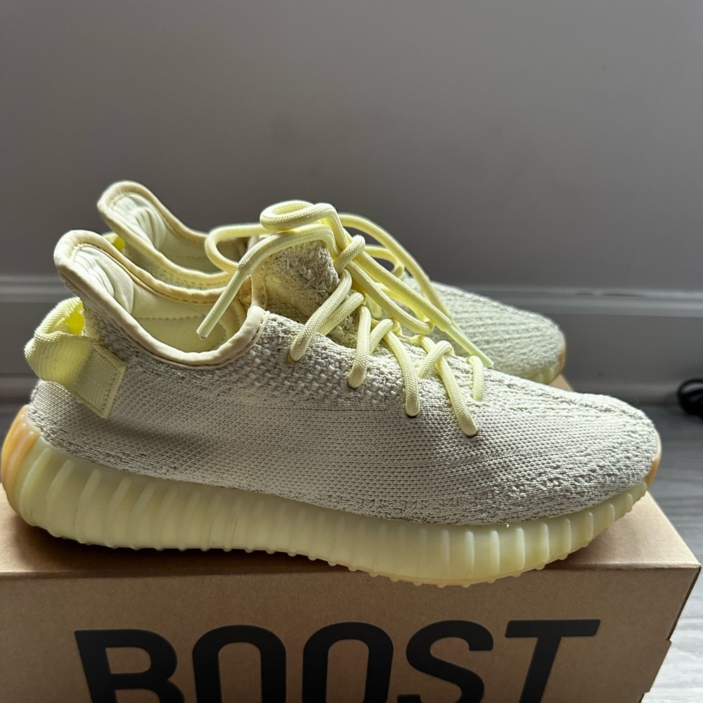 Authentic Yeezy Boost 350 Butter size 6